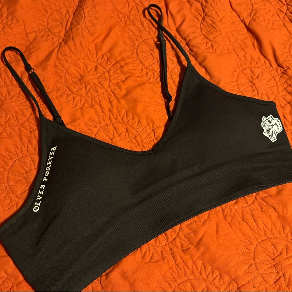 DARC SPORT SHE Typo Sports Bra - Olves Forever - Brand New and Unworn